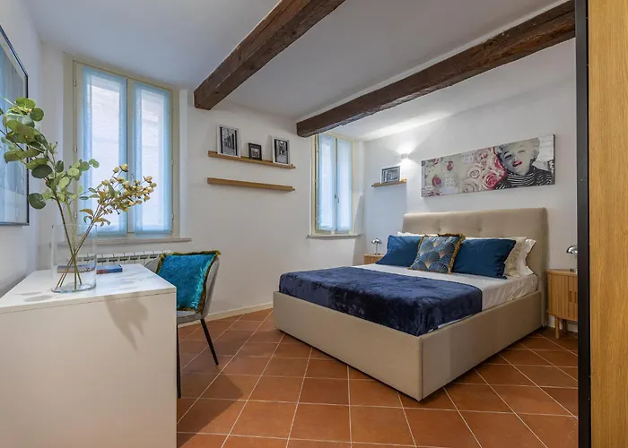 Apartment Guesthost - Charming Int - 3 *