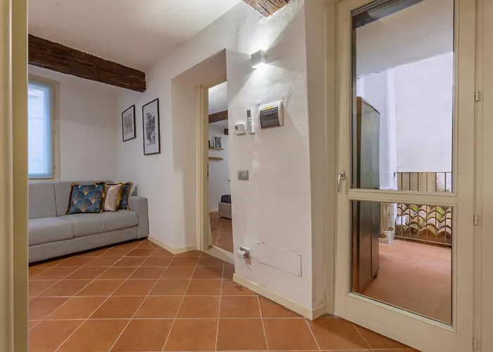 Guesthost - Charming Int - 3 Appartement *